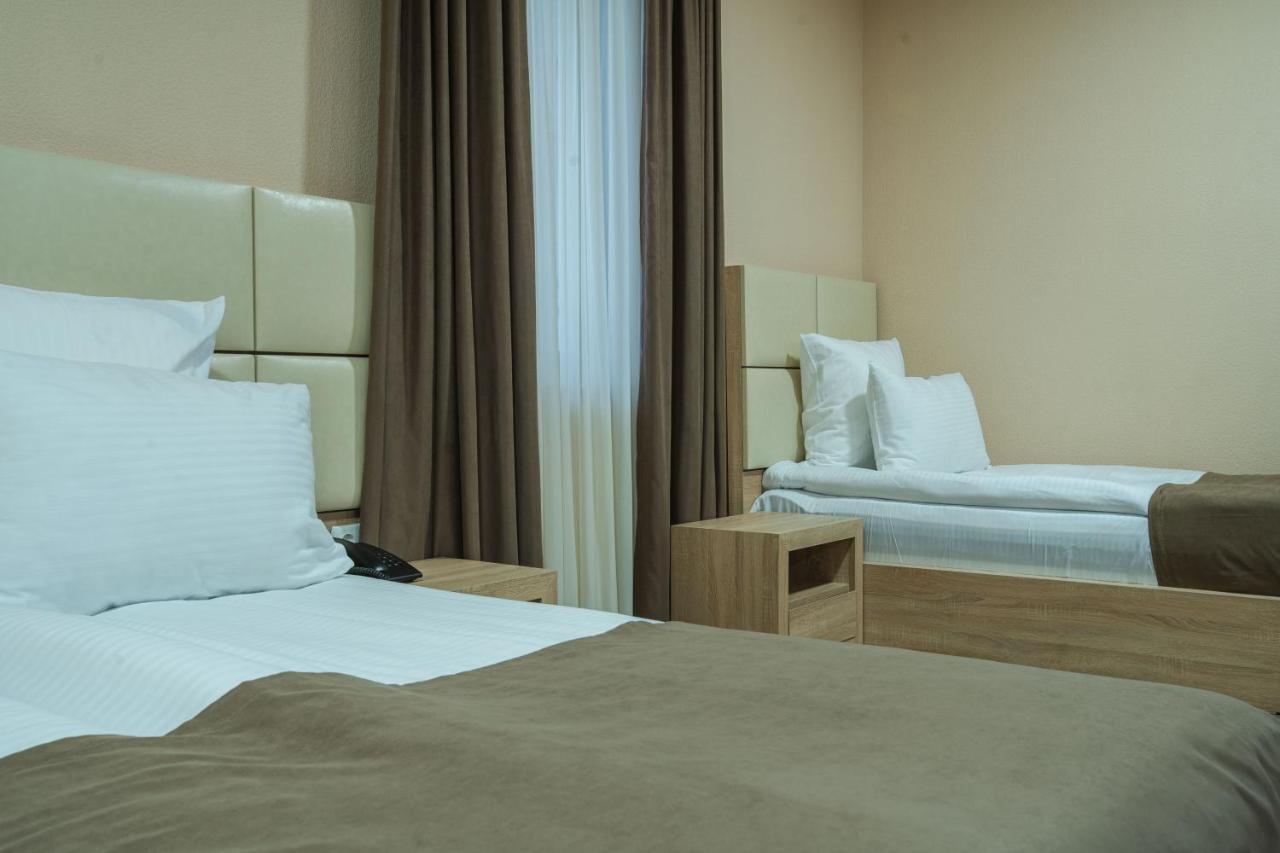 Zuzumbo Resort & Spa Telavi Esterno foto