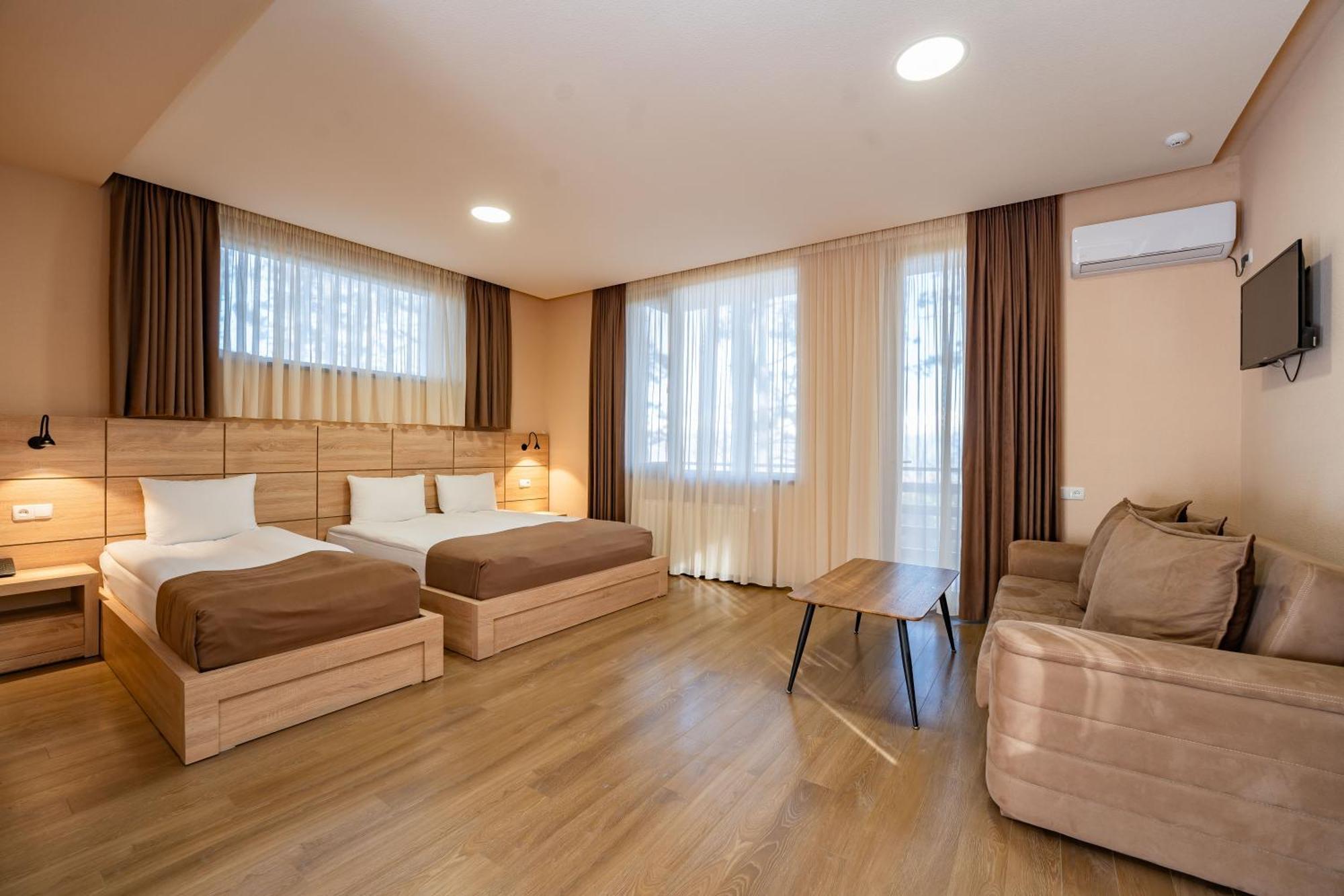 Zuzumbo Resort & Spa Telavi Esterno foto